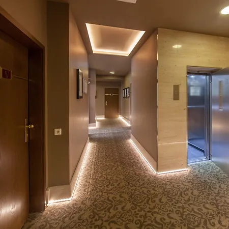 Numa Artol Aparthotel